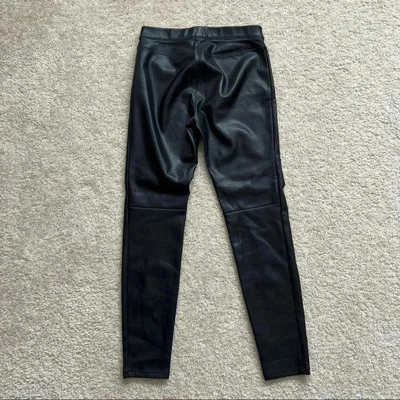 Free People Black Faux Leather Pants Women’s Size 25 Urban Outfitters Polyester - Picture 8 of 16